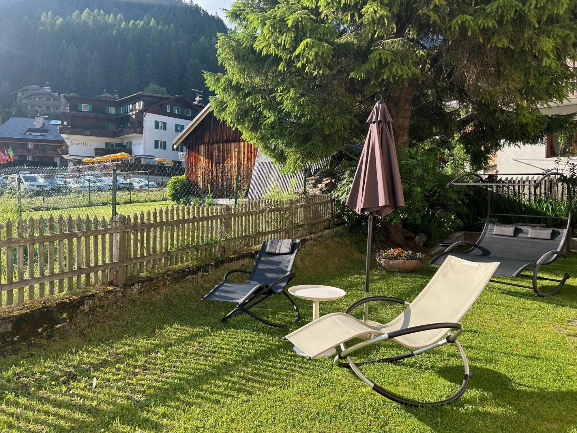 Villa Kofler Wonderland Resort Campitello di Fassa Extérieur photo