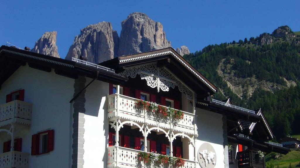 Villa Kofler Wonderland Resort Campitello di Fassa Extérieur photo